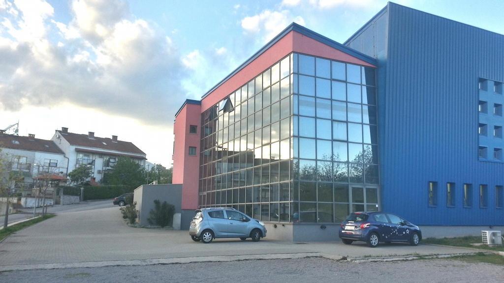Hostel Ceska Beseda Fiume Esterno foto